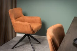 Ane med drejefunktion suede cognac