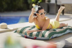 Bestway Everluxe Floating Mat 183x90x20cm