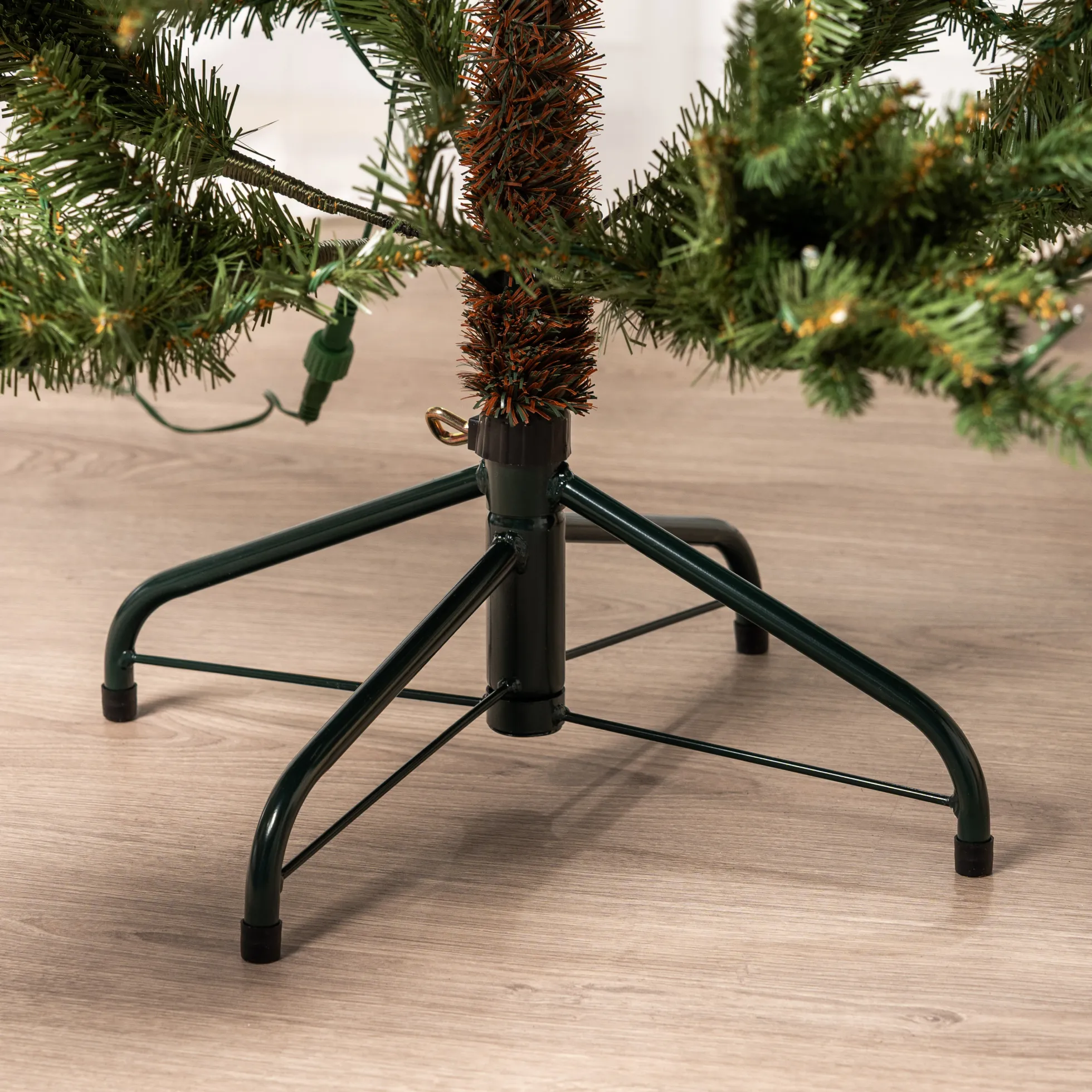 Nordisk juletræ med lys og timer 300cm