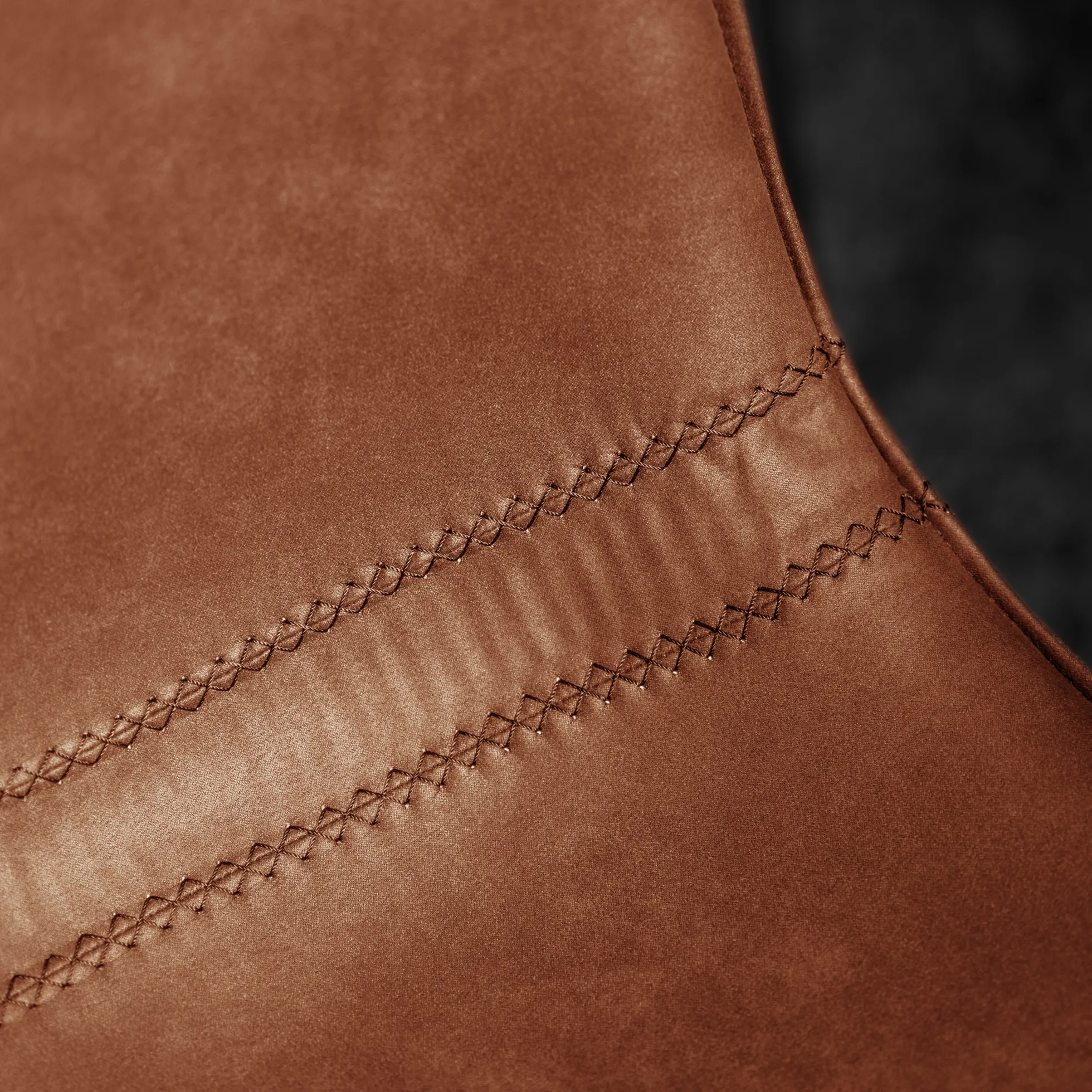 Sanne med drejefunktion cowboystof cognac