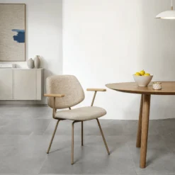 Sofia med armlæn beige