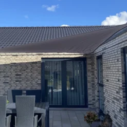 Solsejl antracitgrå LUX 3,6x3,6x3,6m