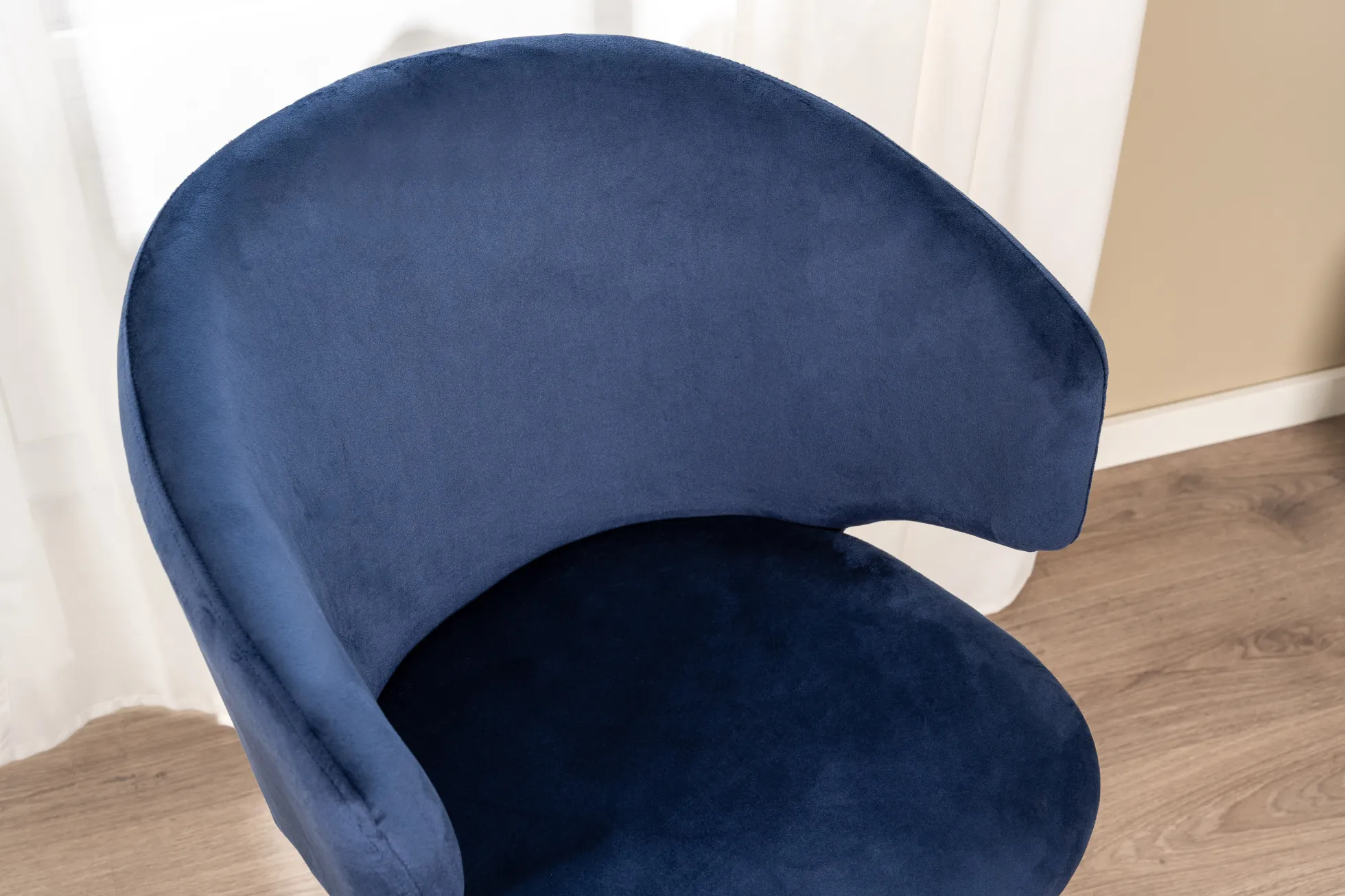 Victoria med drejefunktion velour blå